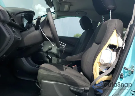 2021 Chevrolet Spark Ls z USA, uszkodzony, nr VIN KL8CB6SA7MC715029